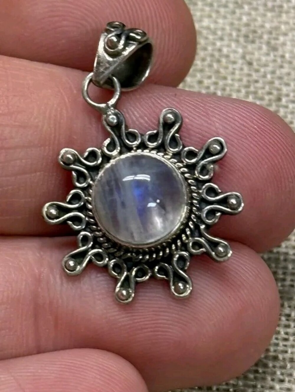 Sterling Silver Artisan Sri Lankan Moonstone Pendant - Picture 3 of 4
